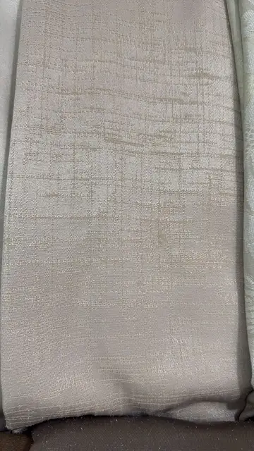 Amostra de tecido na cor palha