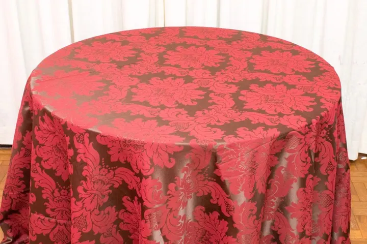 Toalha de mesa redonda em damasco vermelho